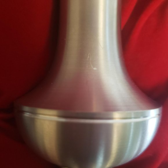 NIB Vintage Royal Selangor Pewter Salt and Pepper Shakers Original Wooden Box - Picture 12 of 12